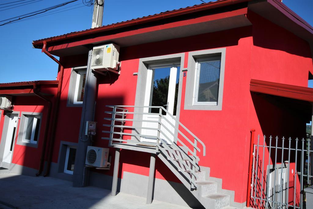Aby Sunrise Hotel Orsova Exterior photo