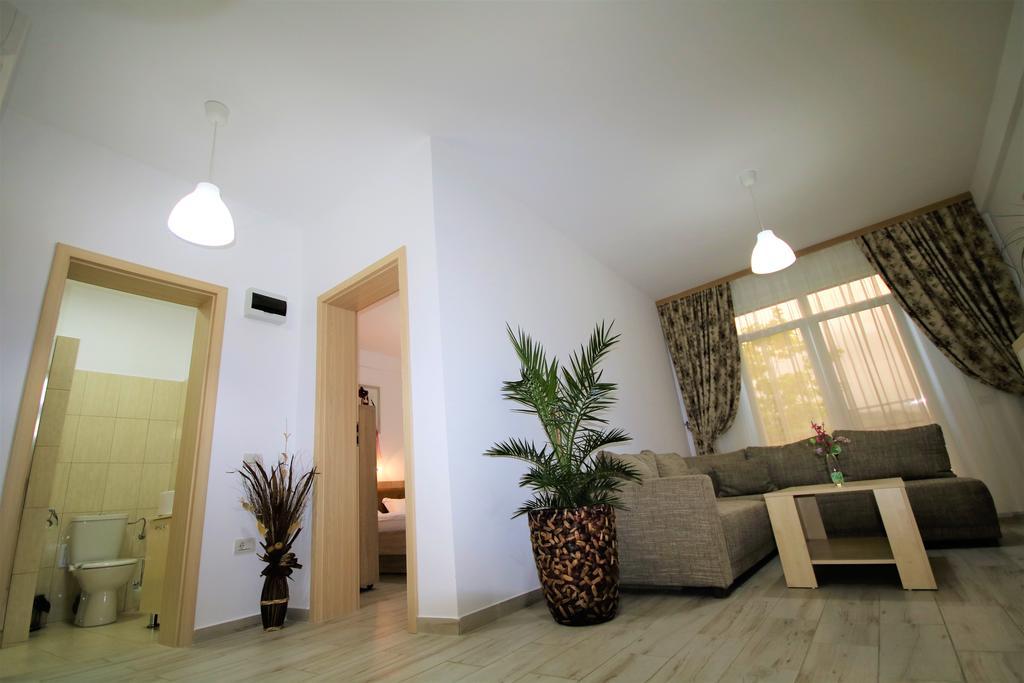 Aby Sunrise Hotel Orsova Exterior photo
